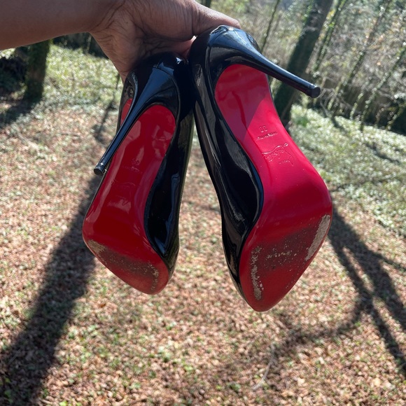 Pre-loved CL pumps size 38/7.5W - Picture 5 of 6